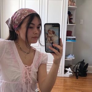 Meet your Posher, Charlotte